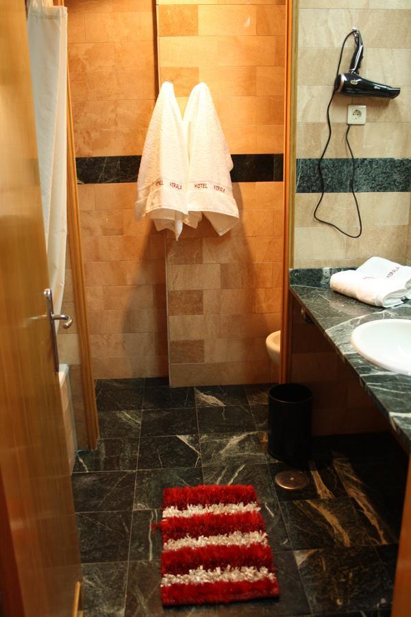 Hotel Kerala San Esteban de Pravia المظهر الخارجي الصورة